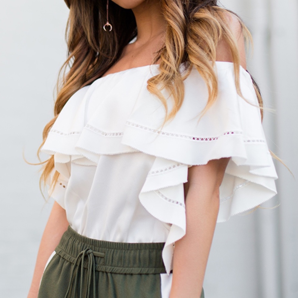 Rachel Zoe Ruffle Off Shoulder Crop Blouse